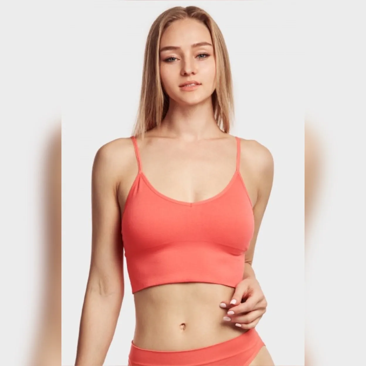 3-Pack: Women's Breathable Seamless Spaghetti Strap Sports Bra