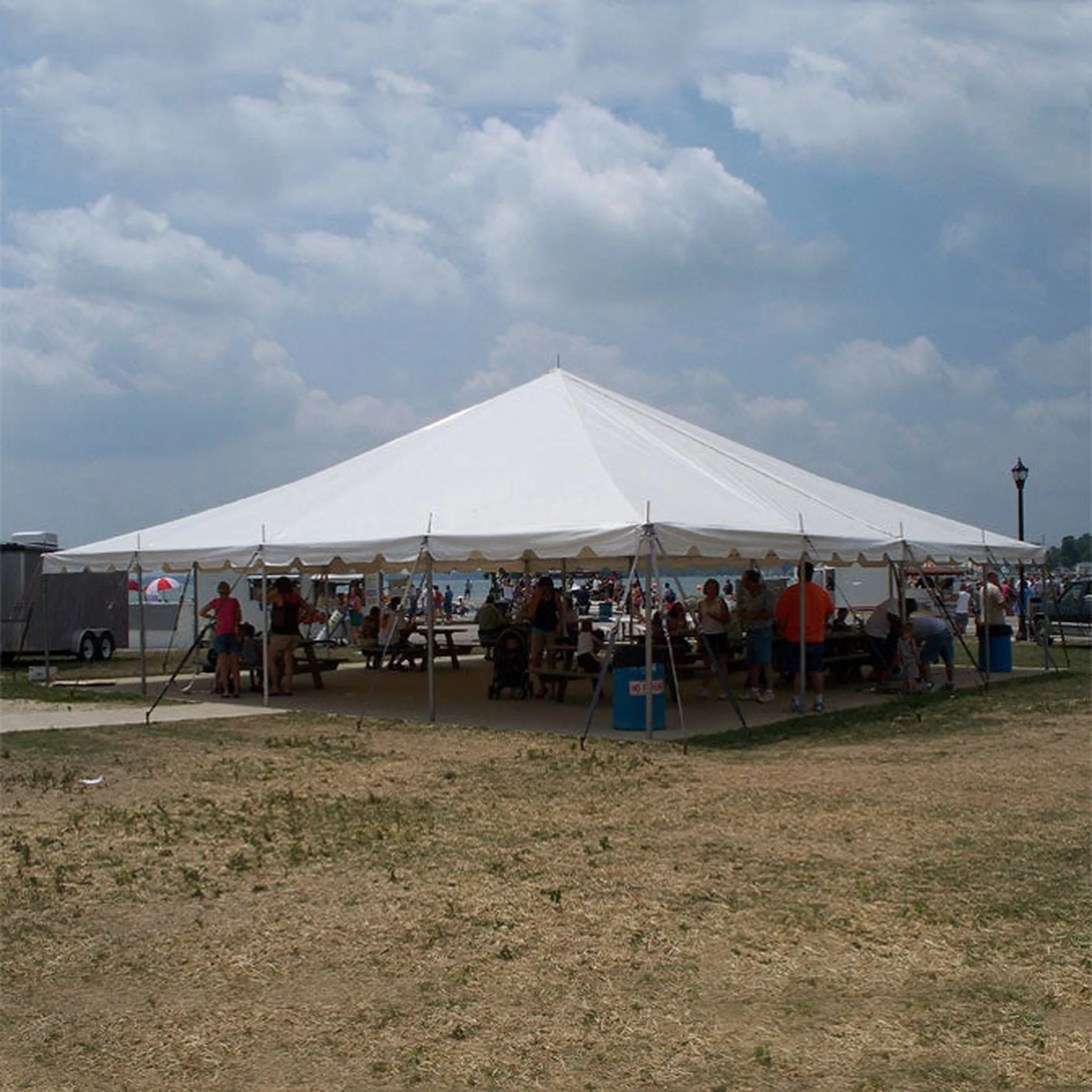 40x40 Classic Series Pole Tent