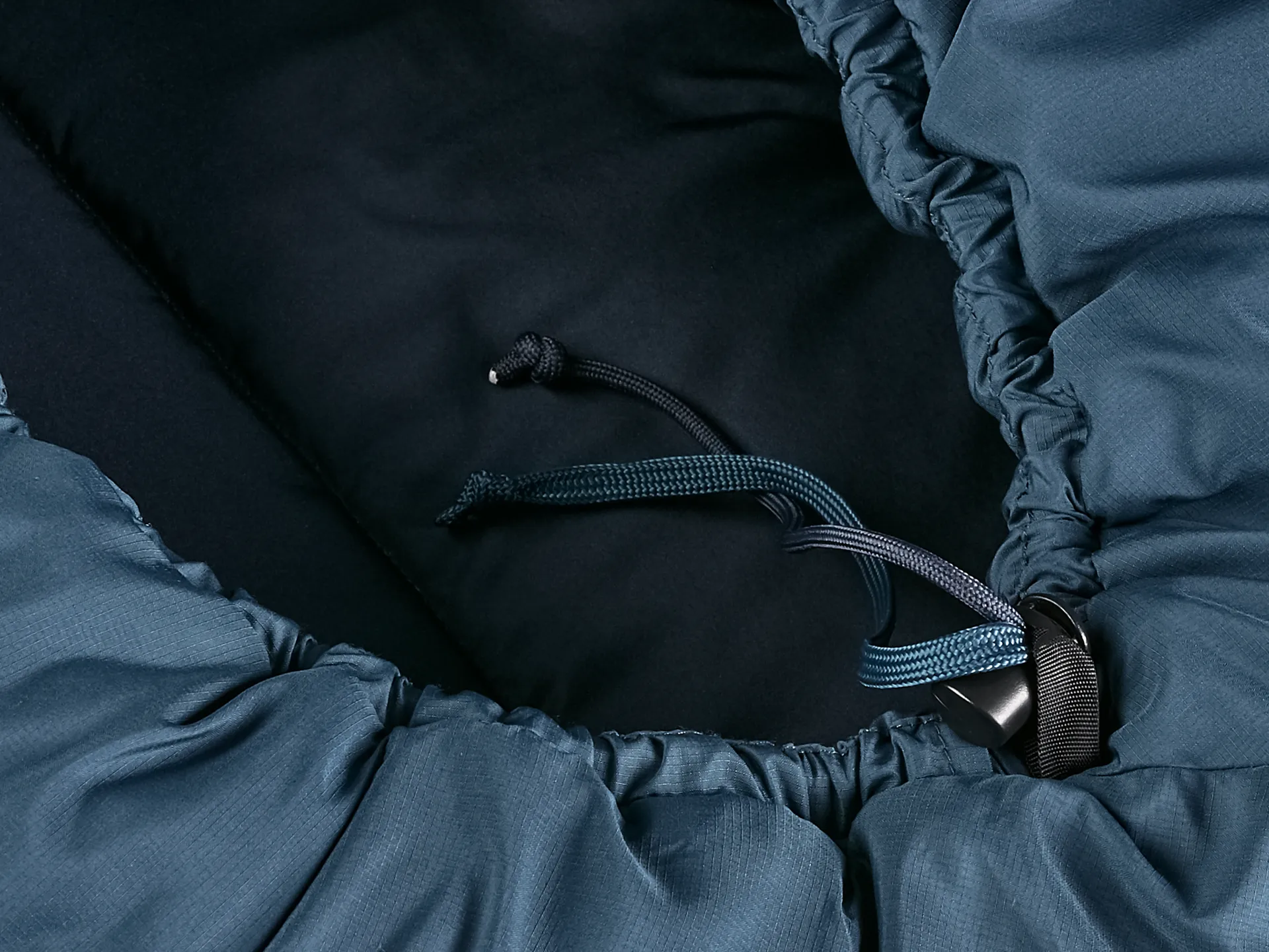 Deuter Orbit 0°C Synthetic Fibre Sleeping Bag