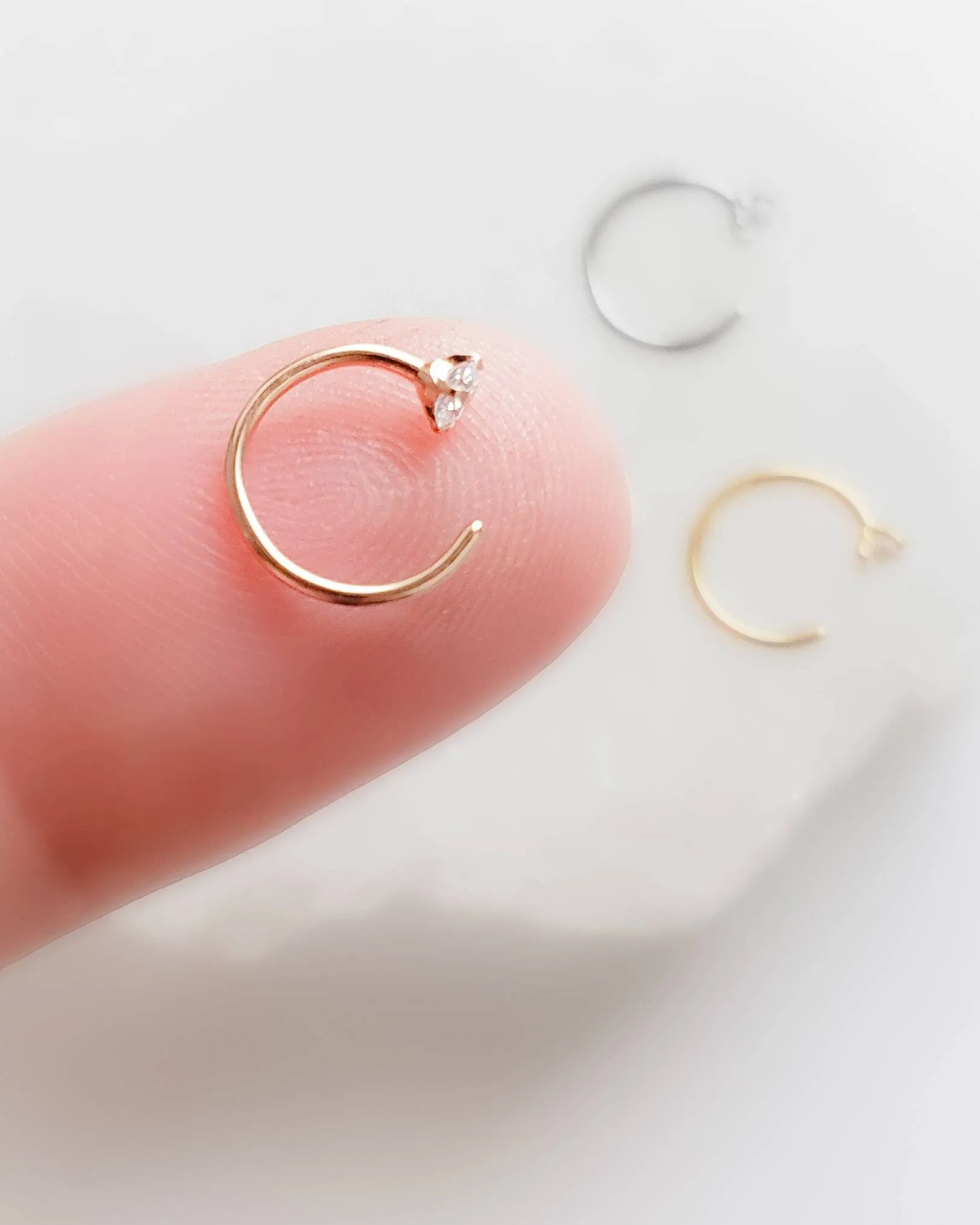 SPARKLE Hug Hoops