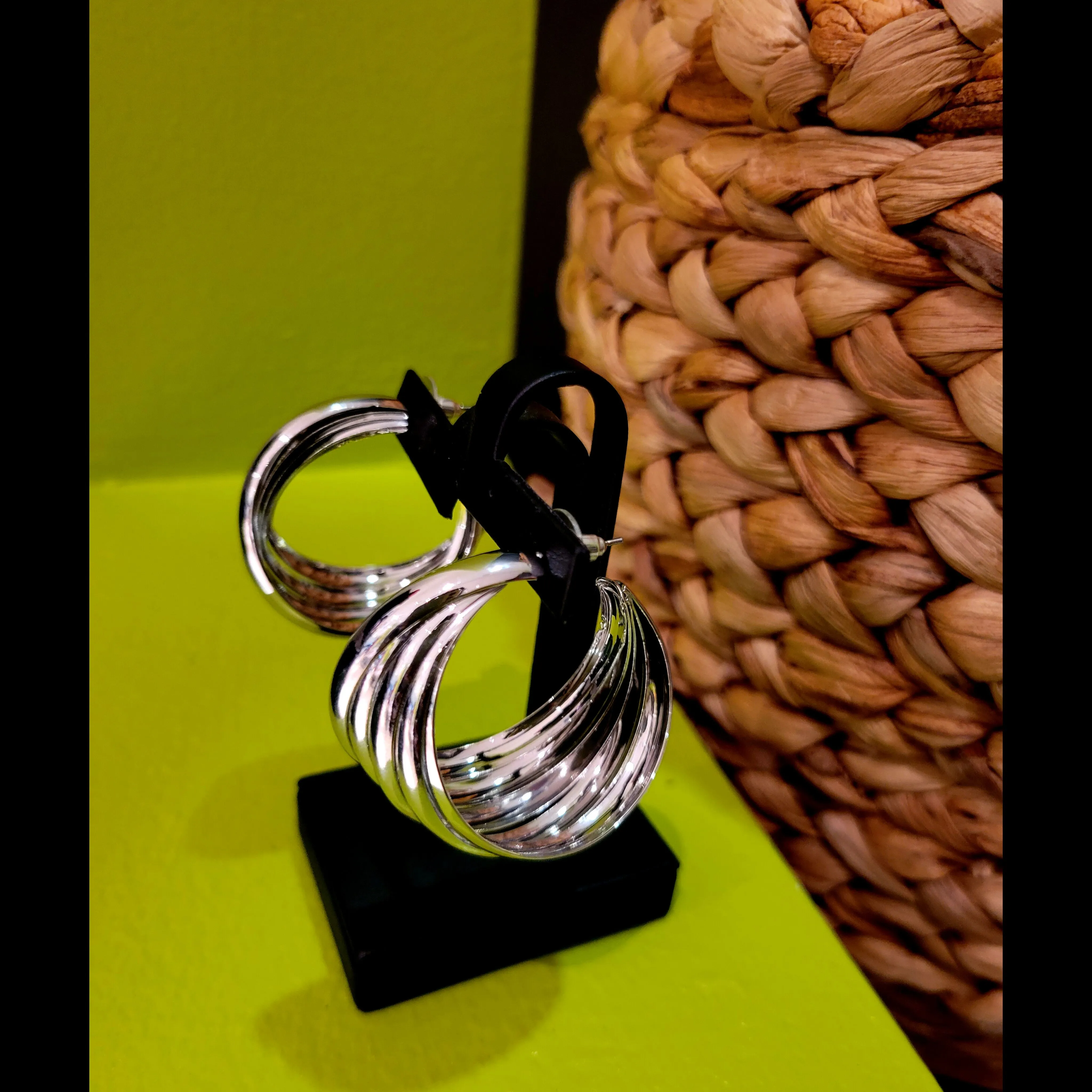 Twisted Statement Hoops